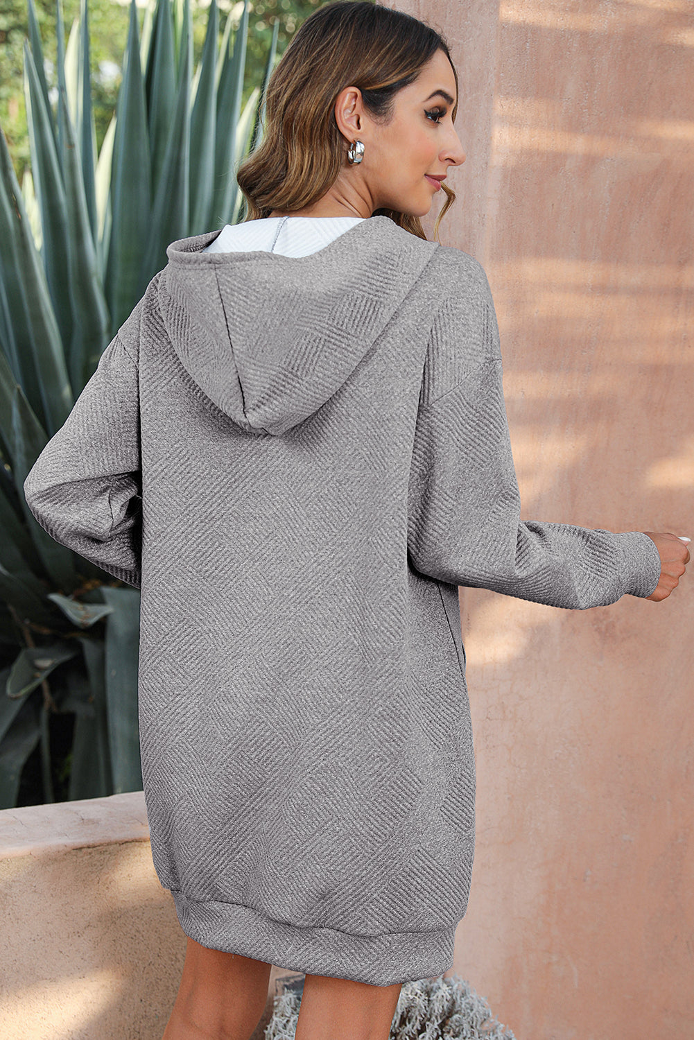 Gray Textured Contrast Splicing Raglan Sleeve Top