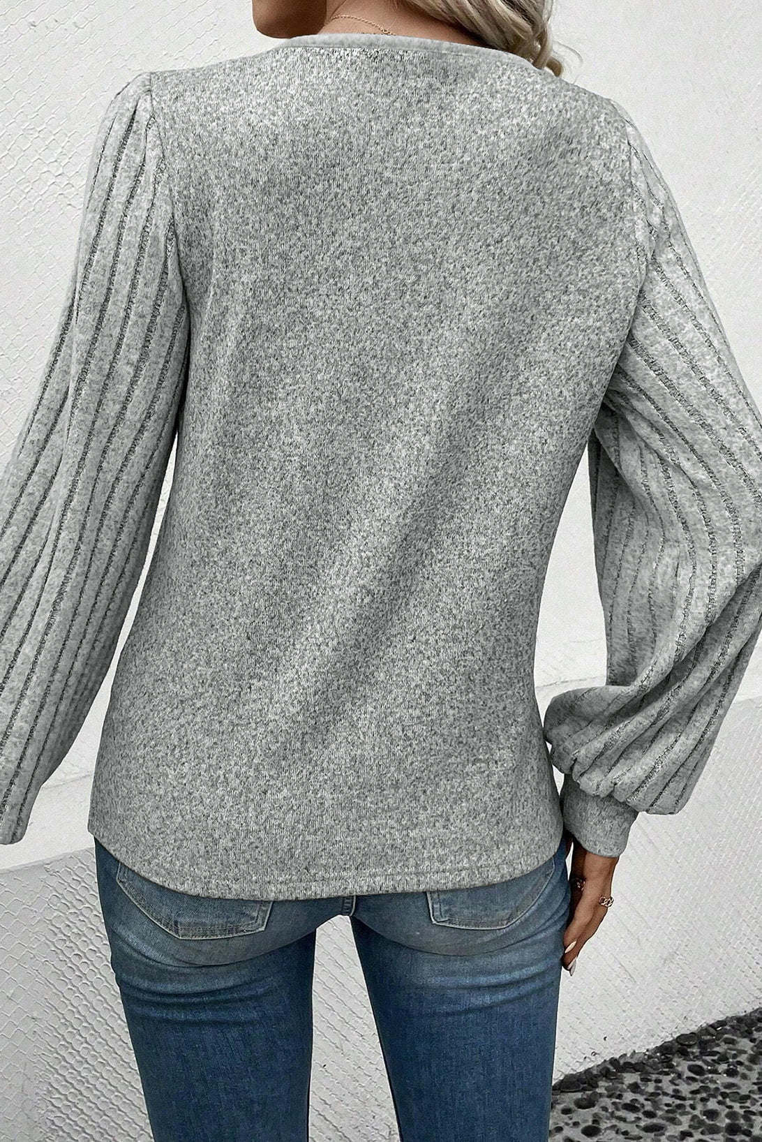 Gray Ribbed Splicing Sleeve Round Neck T-shirt